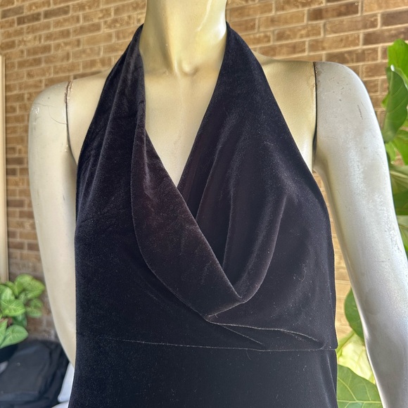 BCBG NWT-Stretch Velvet Gown- M - Picture 2 of 6